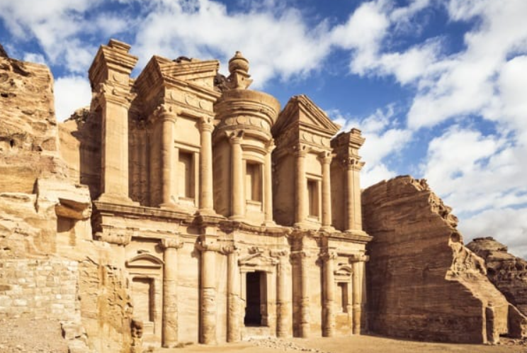 7 Forgotten Cultures That Vanished Without a Trace
